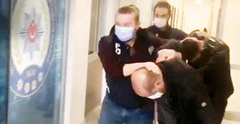 Doktor, muayeneye gelen hastasıyla ortak olup uyuşturucu sattı