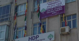 HDP Adıyaman il binasına polis baskını