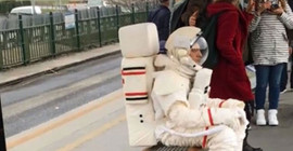 Fatih Belediyesi'nden 'Astronot oluyoruz' etkinliği