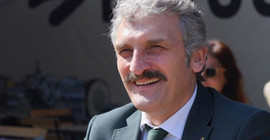 AKP'li Çamlı: Laiklik gözden geçirilmesi gereken, mühim anayasal bir madde ve problemdir