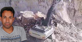 Göçük altına kalan kepçe operatörü hayatını kaybetti