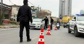'Markete çıktık' diyen iki kişiye para cezası
