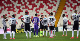 'Şampi...' denilen Beşiktaş'ta kritik puan kayıpları: Sergen Yalçın çare arıyor