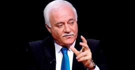 Nihat Hatipoğlu'na soruldu: Uzaylılar Müslüman mıdır?