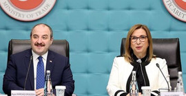 Ruhsar Pekcan'ın, Sanayi ve Teknoloji Bakanlığı'ndan 1.4 milyon lira aldığı ortaya çıktı