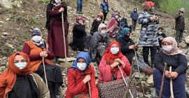 Jandarmanın müdahale ettiği köylülerin direnişi sürüyor: Biz buraya ölmeye geldik, askerini geri çek