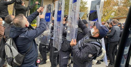 Fikret İlkiz: 3 Mayıs kutlu olsun demeyin, çekmeyin yasaktır