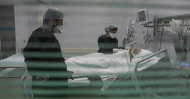 Türkiye'de son 24 saat içerisinde Covid-19 nedeniyle 304 kişi hayatını kaybetti