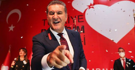 İYİ Parti'den istifa eden Erenler, Sarıgül'ün partisine katıldı