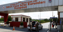 Covid-19 belirtisi olan tutuklulara test yapılmıyor