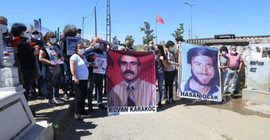 Rıdvan Karakoç ve Hasan Ocak mezarları başında anıldı