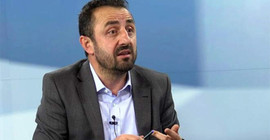 İbrahim Kahveci: Evladının geleceğini satan ülkenin yönetiminden daha ne bekleyebiliriz?