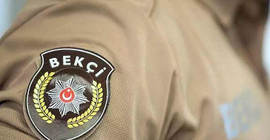 'Dur' ihtarına uymayan araç bekçiyi öldürdü