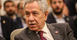 Bahçeli'nin Danışmanı: Arınç, ne zaman ortam hareketli olsa ‘FETÖ’cüler zulüm görüyor’ diye ortaya çıkıyor