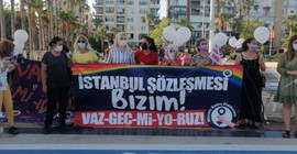 Kadınların Çarşamba Nöbeti 7’nci haftasında: İstanbul Sözleşmesi bizim, vazgeçmiyoruz!