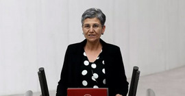 DTK'nin tutuklu Eşbaşkanı Leyla Güven'e 'Sayın Öcalan' davası