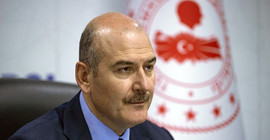 'Süleyman Soylu, 15 Temmuz gecesi neden TRT'nin bahçesindeydi?'