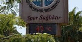 Adana'da termometre 49'u gösterdi