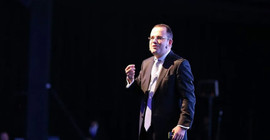 Özgür Demirtaş'tan dolar eleştirisi: Dış mihraklar tuvalet molasına çıkınca mı iniyor?