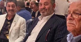 Sedat Peker operasyonunda gözaltına alınan Öncel'in Süleyman Soylu’nun babasıyla fotoğrafı ortaya çıktı
