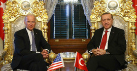 Bloomberg'den Erdoğan'la görüşecek Biden'a çağrı: Toleransın sonuna gelindiği gösterilmeli