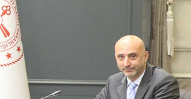 Hazine ve Maliye Bakan Yardımcısı Gül hakkındaki maaş iddiaları tartışma yarattı