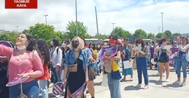 Kadınlar Maltepe miting alanından seslendi: Sen tek biz hepimiz, sözleşmeden vazgeçmeyeceğiz