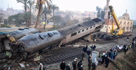 Mısır'da tren faciası