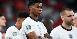 İngiliz futbolcu Marcus Rashford'dan ırkçı saldırılara cevap