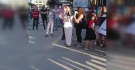 Gebze'de kadınlar 17 yaşındaki Ayşegül'e yönelik cinsel istismarı protesto etti