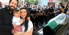 Müzisyen Yeliz Aykaç son yolculuğuna uğurlandı