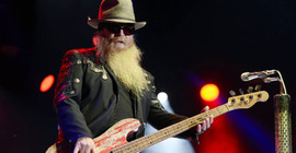 ZZ TOP’ın basçısı Dusty Hill hayatını kaybetti
