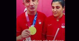 Olimpiyat Şampiyonu Sürmeneli'den altın madalyayı kendi boynuna takan antrenörüyle ilgili açıklama