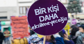 Bir kadın ateşli silahla vurulmuş şekilde bulundu