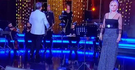 Muazzez Ersoy'dan TRT'de mobing tepkisi; yayını terk etti