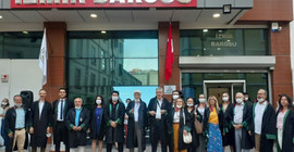 İzmir Barosu, Altındağ'daki ırkçı saldırının araştırılmasını talep etti