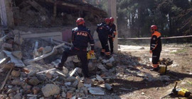 AKUT: Keşke arama kurtarma ekiplerimizin yerine, yapılarımızla gurur duysaydık