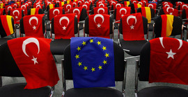 AB Türkiye'ye yardımları kesiyor