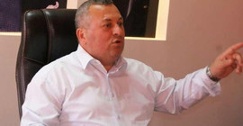 Enginyurt: Halk TV'nin önünden geçen dayak yiyor