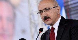 'Ekonomik büyüme Lütfi Elvan’ı korkutmaya başladı'