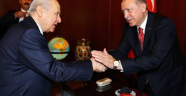 Ömer Laçiner: ‘AKP ve Erdoğan bitiş, tükeniş safhasına girdi’