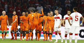 Hollanda medyası: 'Portakallar' Türkiye'den intikamını aldı