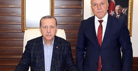 AKP'li belediye başkanı, canlı yayında İYİ Parti il başkanına hakaret etti