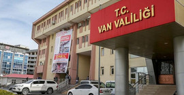 Van'da gösteri ve yürüyüşler güvenlik gerekçesiyle 15 gün yasaklandı