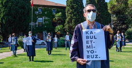 Boğaziçi Üniversitesi'nde bir akademisyenin daha dersleri kapatıldı