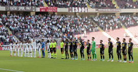 Fenerbahçe Hatay deplasmanından lider dönüyor