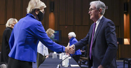 Senatör Warren'dan Fed Başkanı Powell'a yönelik suçlama: Tehlikeli bir adam