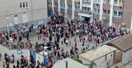 Bir binada 3 okul eğitim veriyor: Kamu sağlığı açısından riskli
