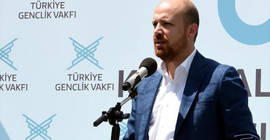 Fehmi Koru: İktidara yakın vakıf fişleme mi yapmış, ne yani yeni bir ‘Paralel Devlet Yapılanması’ mı?