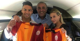 Abdurrahim Albayrak'tan Falcao açıklaması: Taraftarın isteğiyle aldık
